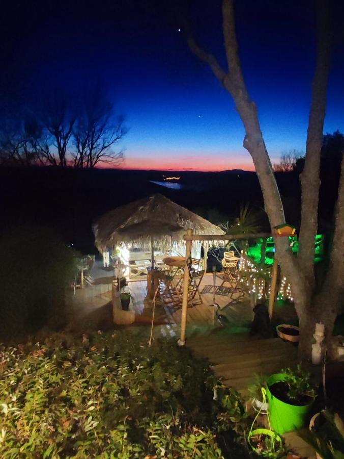 La Lyalis Bed and Breakfast Aiguines Buitenkant foto